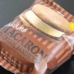 マカロンアイスクリーム チョコレート【セブンイレブン】