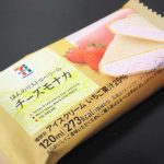 ほんのりストロベリーのチーズモナカ【セブンイレブン】